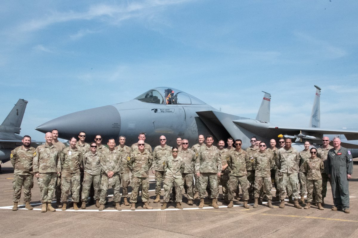 Lt. Gen. Michael Loh, the director of the @AirNatlGuard, highlighted the importance of partnerships to ensure a free and open Indo-Pacific while visiting Enduring Partners 2023. 🔗ngpa.us/27014 📸ngpa.us/27013