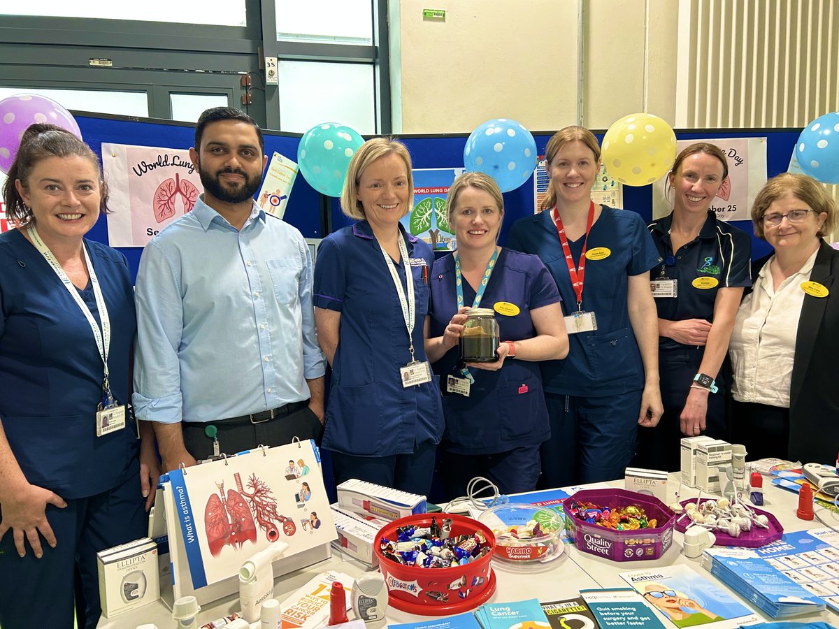 HSEMidWest's tweet photo. Today on #WorldLungDay, our respiratory team in UHL is raising awareness amongst staff and visitors about lung health and promoting smoking cessation.
📸 Some of our respiratory team. https://t.co/SA3r2QfSVn