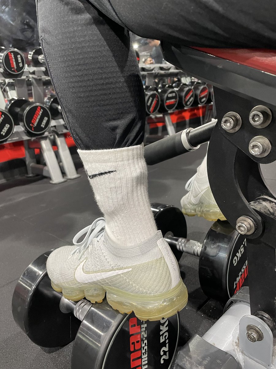 MonoGG3's tweet photo. Workout time https://t.co/Jwd33sRAgC