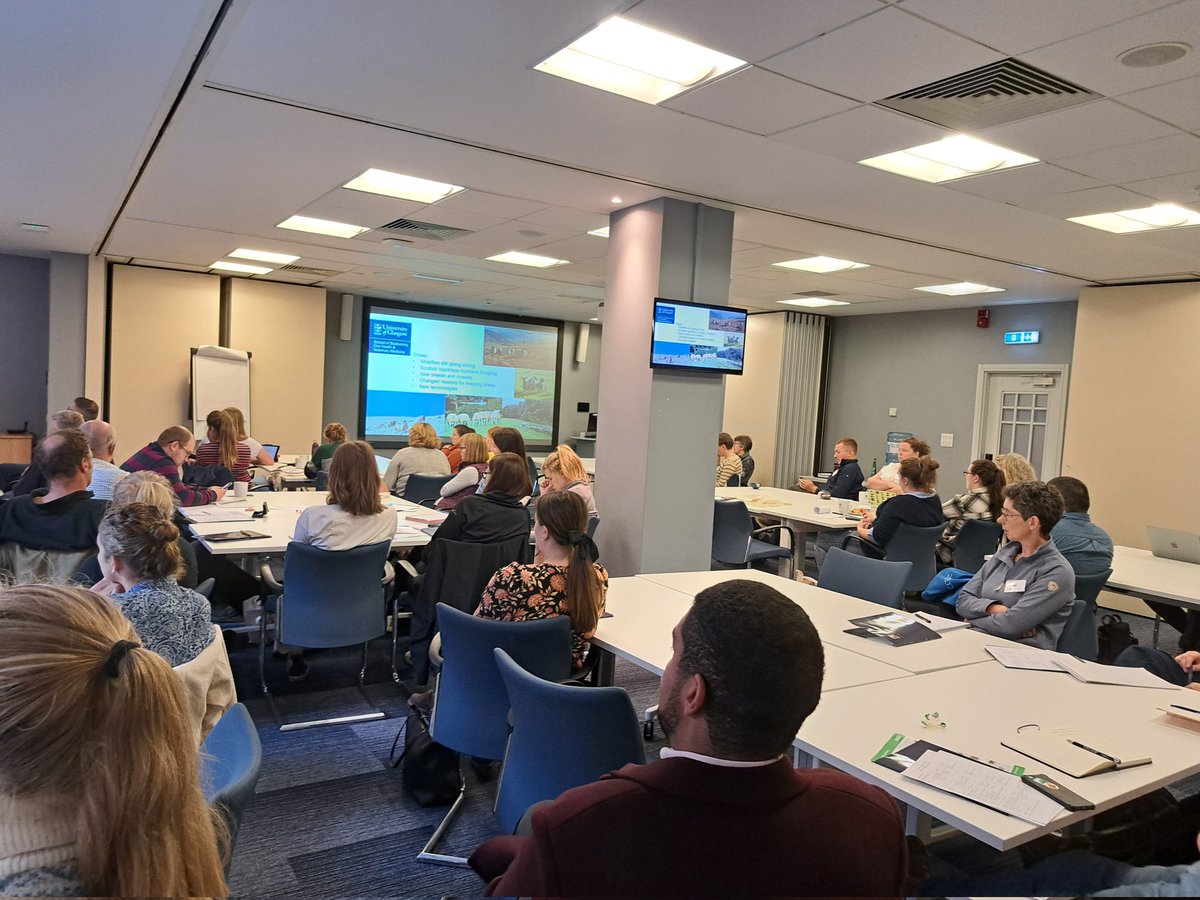 SheepVetsoc's tweet photo. First up George King from @UofGlasgow setting the scene in Glasgow ๐ด๓ ง๓ ข๓ ณ๓ ฃ๓ ด๓ ฟ๐๐ #autumnconference https://t.co/w0rKuV0xsm