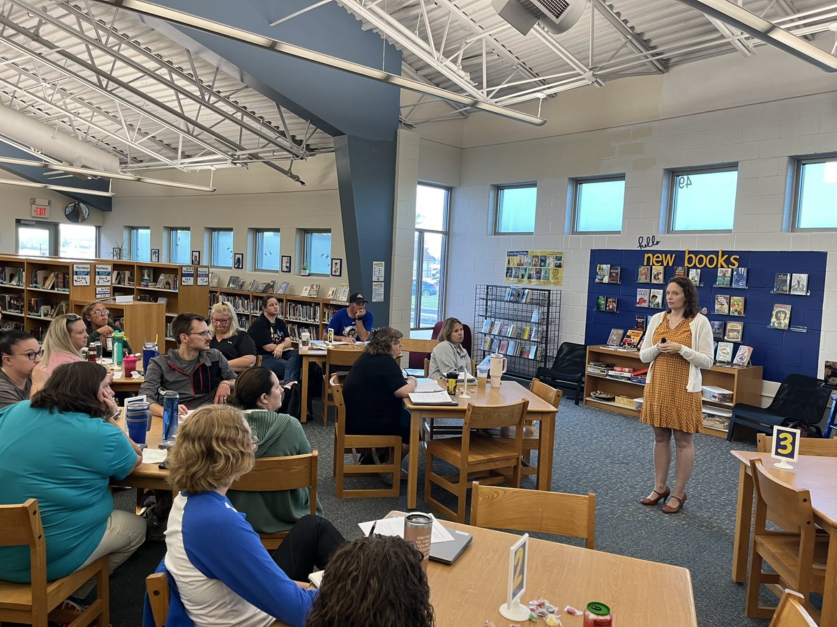 SaraWCMS's tweet photo. 🐾 Great day to further our learning with Solution Tree! #wildcatstrong https://t.co/2fqON0dkfh