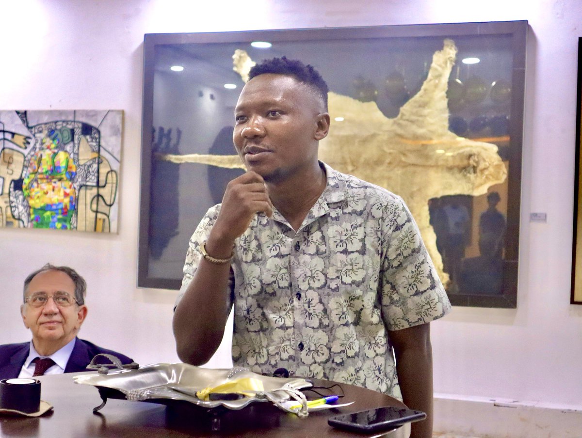 kingdiah's tweet photo. I was privileged to curate the maiden edition of Society of Nigerian Artist (SNA) annual exhibition themed “Echoes” thanks to @OrisunGallery and @EmbEspAbuja for the support. https://t.co/oZyqnGe2q9
