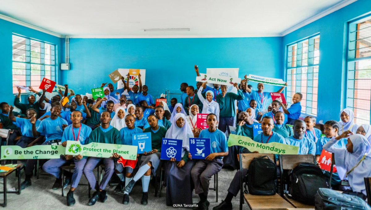 Happy #SDGsFlagDay 🥳

UNA Tanzania actively facilitates the implementation of sustainable development through;

📌Accelerating Non State Actors’ coordination in the implementation, follow-up and monitoring of sustainable development via @SDGsTanzania 

#Act4SDGs 
#DecadeOfAction