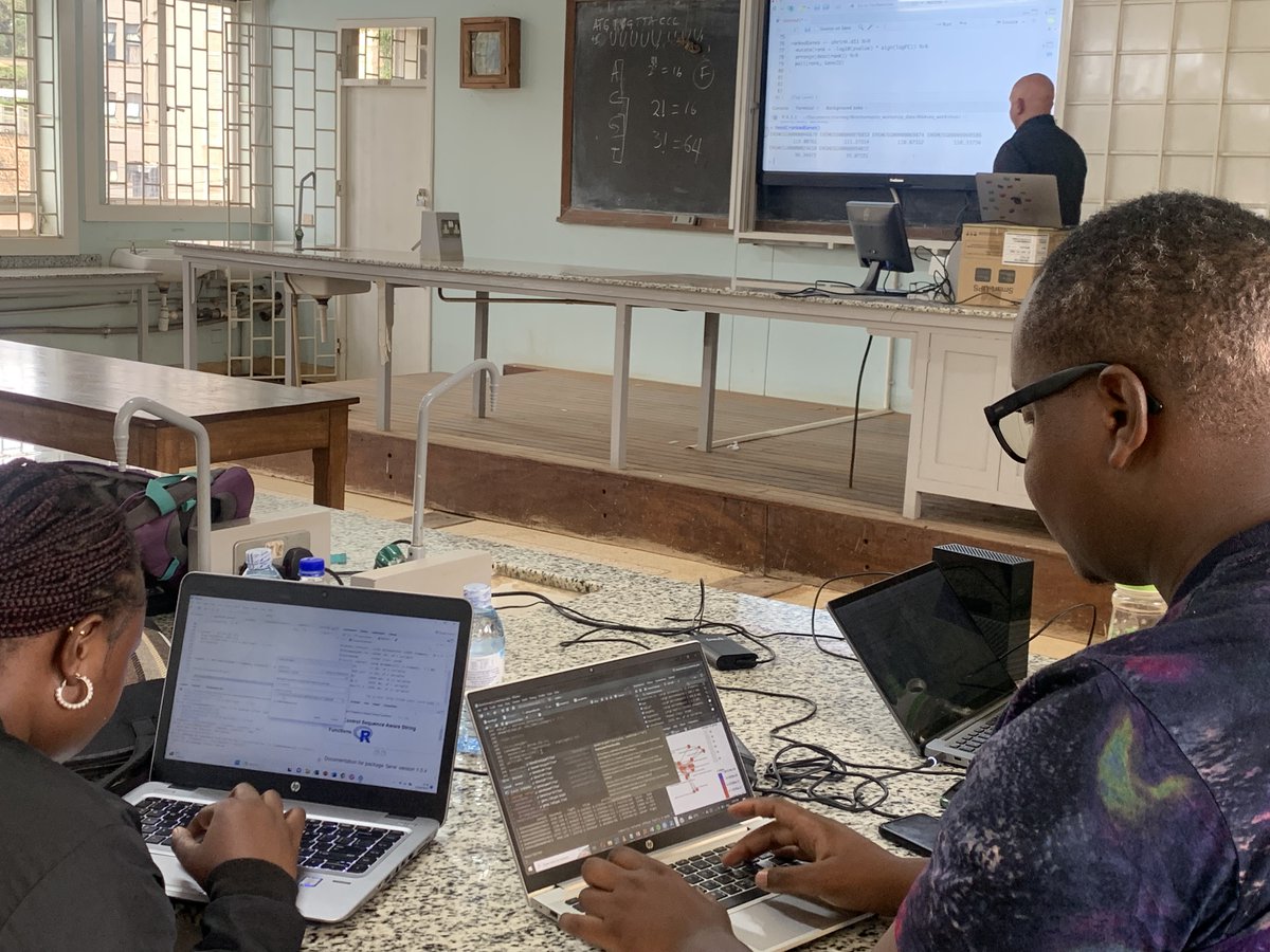 To celebrate #WorldCancerResearchDay 2023, we wanted to share some photos from our Reverse Summer School which took place 18 - 22 September <a href="/Makerere/">Makerere University</a> University's <a href="/UgandaCancerIns/">Uganda Cancer Institute</a>.

Staff from <a href="/CRUK_CI/">CRUK Cambridge Institute</a> travelled to the UCI to share knowledge and deliver specialist training.