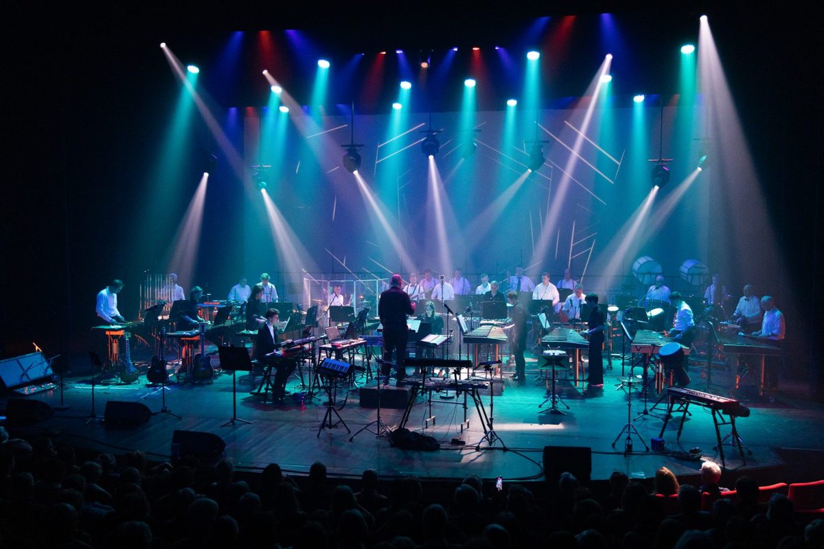 slagwerkinfo's tweet photo. 🎼 Slagwerkgroep van de week!
De Percussion Group
https://t.co/9NoaCIu4Wz
#Korpsmuziek #HaFaBra #KNMO #Music #Percussie #Fun #Borne https://t.co/FfPDVHvEjn