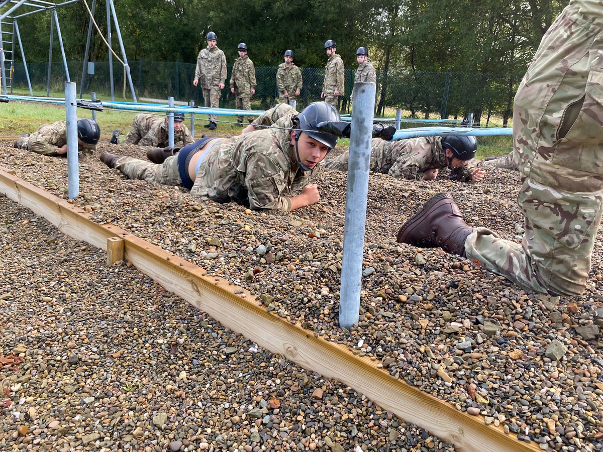 ASFC_PS's tweet photo. Our public services students spent 3 days experiencing army life at Holcombe Moor army barracks. The weather was testing at times but the students showed their steely characters https://t.co/bOkV45xgQv