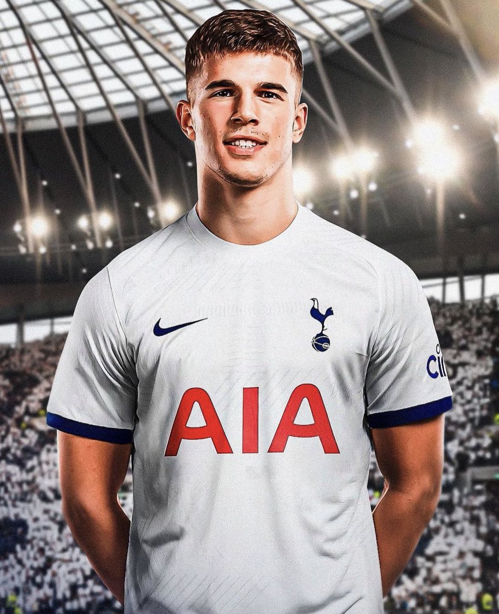 FabrizioRomano's tweet photo. EXCL: Tottenham have completed the agreement to sign Luka Vusković from Hajduk Split, here we go confirmed — done deal 🚨⚪️🇭🇷 #THFC

It’s all sealed on clubs and player side.

16 year old top talented centre back will join Spurs in 2025.

Exclusive story, confirmed. https://t.co/mMmQiELuyg