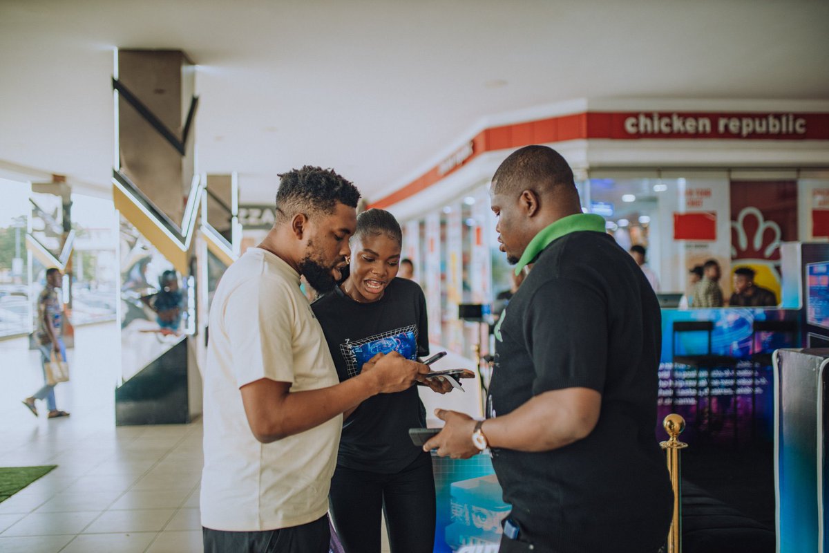 ikejacitymall's tweet photo. Smile, drink water and face the business that brings your customers back… for us it is giving you unlimited options in the most convenient way 😊
📷- @Akiverse_io
#Monday
#ActivateAtIcm
#work
#moreoptions
#Lesshassles https://t.co/HJe8RCCT4P