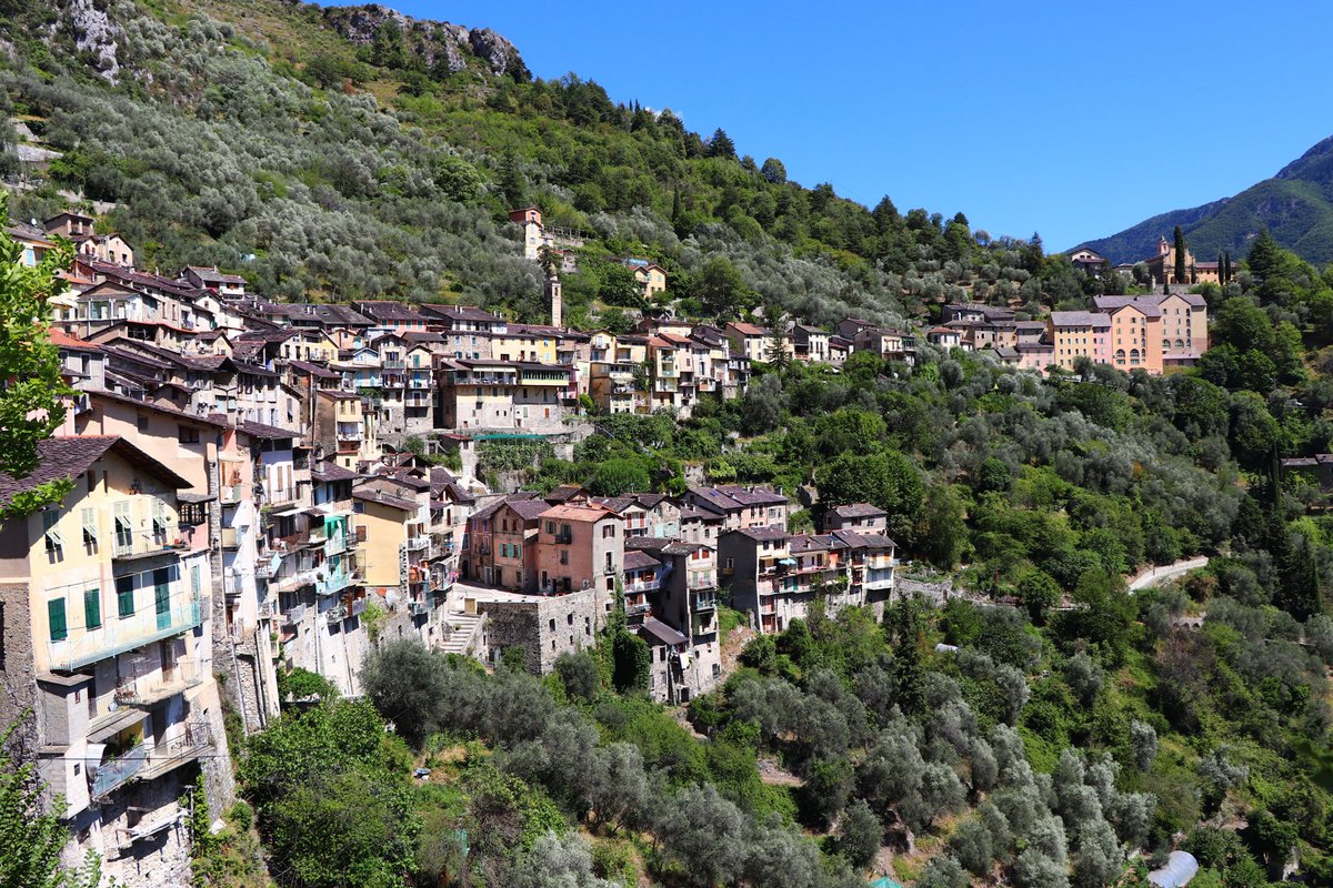 🎉 #Entrevaux (Alpes-de-Haute-Provence) et #Saorge (Alpes-Maritimes) rejoignent @LPBVF !
@OTC_MRM #mentonrivieramerveilles 
#MagnifiqueFrance 
En savoir plus : les-plus-beaux-villages-de-france.org/fr/actualites/…