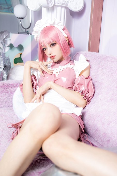 コスプレイヤーしろさきのTwitter画像36