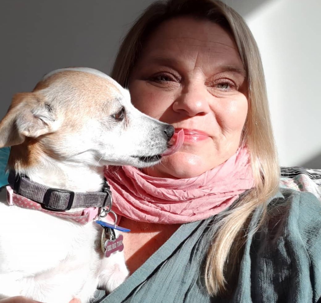 Rob Cairns tweet media