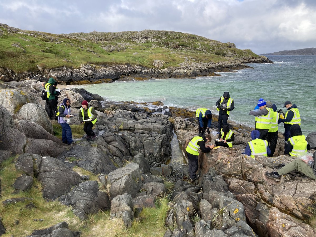 Durham Earth Science (@duruniearthsci) on Twitter photo Our second year students are enjoying the fantastic geology around Assynt, NW Scotland. Here they're mapping one of the Scourie dykes and structures at Achmelvich <a href="/DurUniEarthSci/">Durham Earth Science</a> Our second year students are enjoying the fantastic geology around Assynt, NW Scotland. Here they're mapping one of the Scourie dykes and structures at Achmelvich <a href="/DurUniEarthSci/">Durham Earth Science</a>
