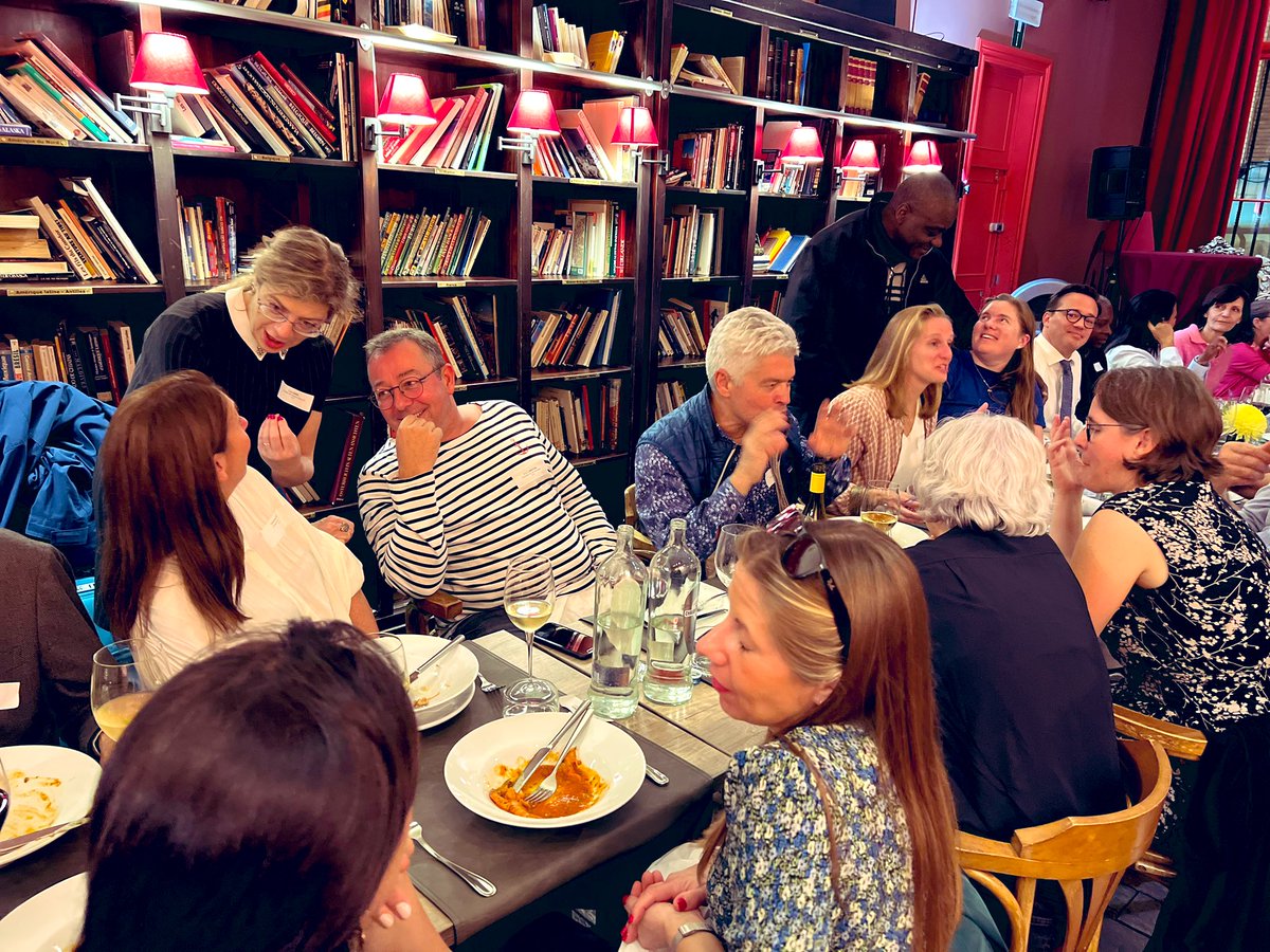 Très heureuse d’accueillir au nom de la @HE_Vinci le 6e séminaire du Groupe des Responsables Relations Internationales Francophones (GRRIF) ! En collaboration avec l’@ARESfwb_be 🌍 50 participants issus de 13 pays de la #Francophonie Merci <a href="/WBI_tweet/">WBI</a> pour le soutien #HigherEd