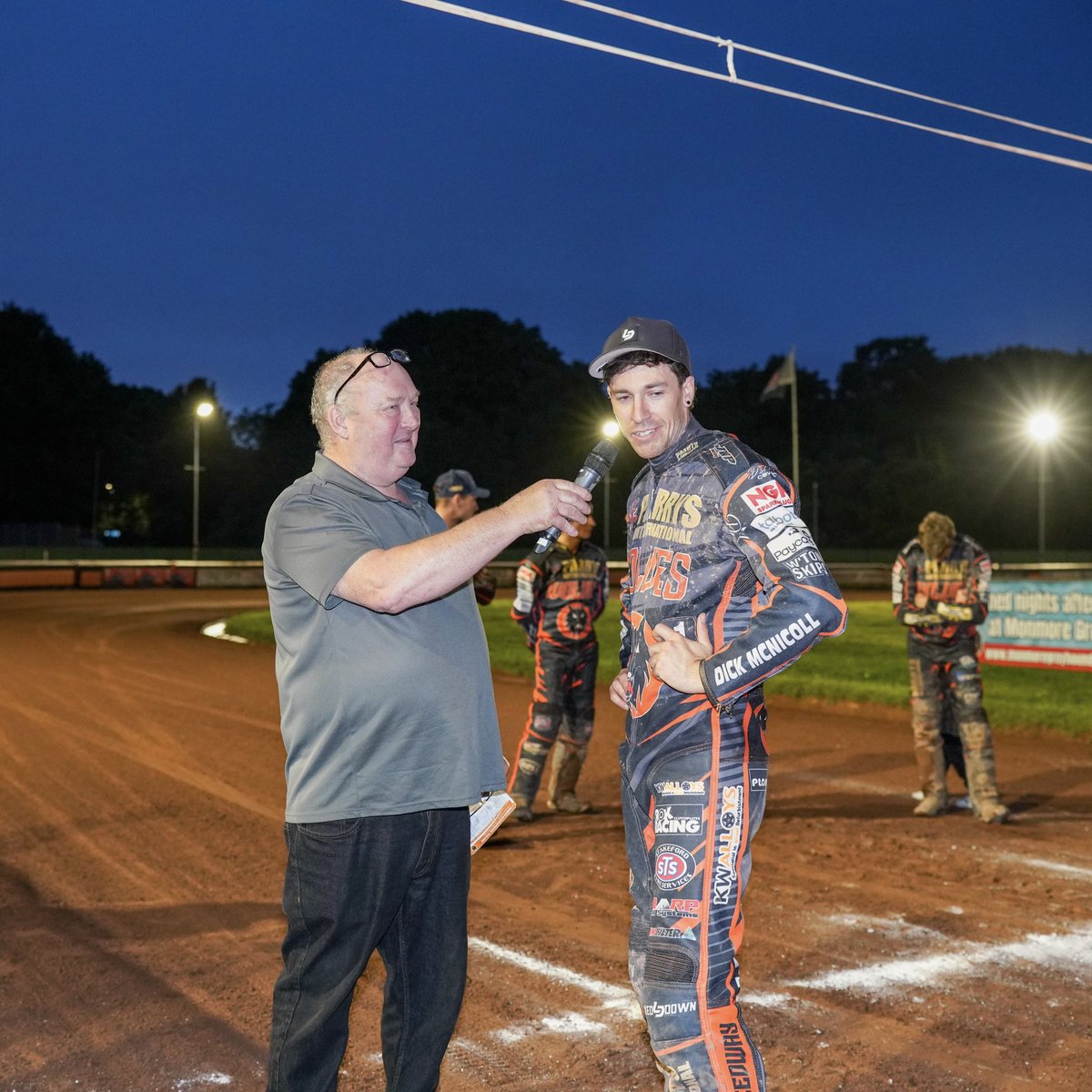 🧡 A message from Porky.

Come yow lot 
Let’s get behind the babbies
And tame the tiger 
And yow know what that means Dow ya

You heard him! Get behind the team this evening. Gates open at 6.30pm. ✊

📲 chng.it/86kKSJsyVv
#SaveWolvesSpeedway | #Wolfpack 🐺🐾
