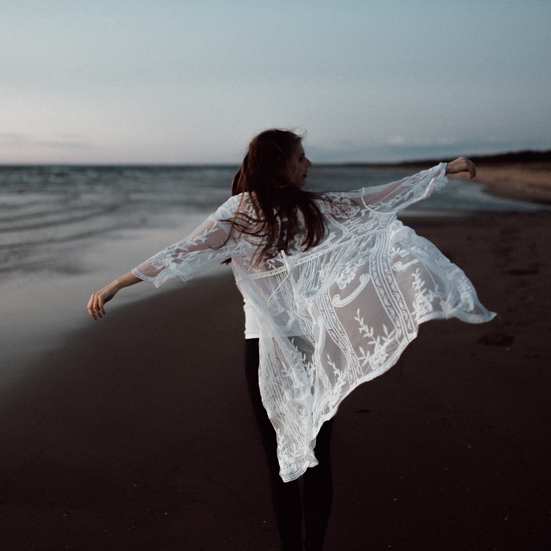 A #joy practice is the easiest way to reclaim #success. 😉 magicofjoy.com/how-joy-reinve…
#selflove
#selfcare
#selfawareness
#gratitude
#manifest 
#inspiration
#womenempowerment
#childless
#mentalhealth
#healthy
#empath 
#thriving
#beyourself
#mindset