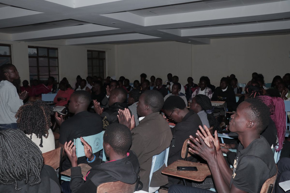 StJohnKisii's tweet photo. Learning never exhausts the mind.Weekly trainings has always been our norm.We had and interactive session yesterday from having fun to training on Basic Fire Safety including causes, classes, precautions, and prevention of fire.
#StJohnKisii #StJohnCares #BasicFireSafety https://t.co/P3V8Ats5wy