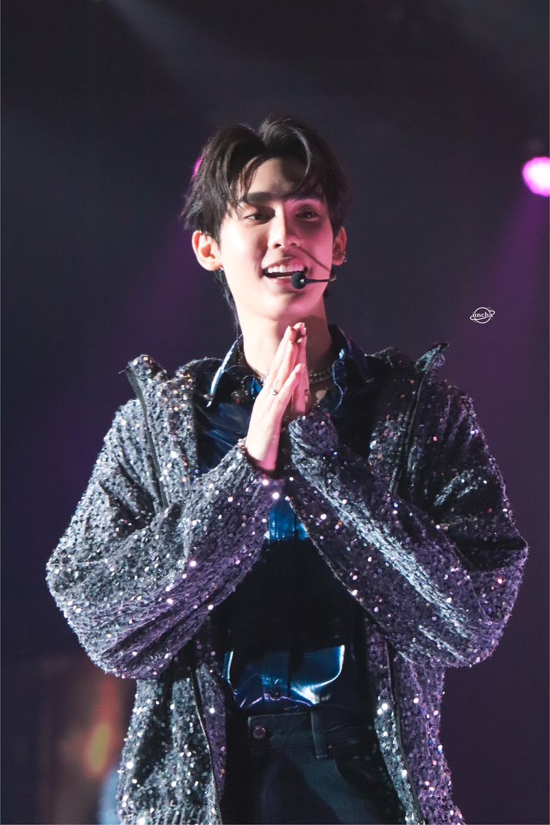nncha___'s tweet photo. 23.09.2023 - #GMMTVFandayinBKKxFB
ก้อนหินกับดวงดาว✨
˚ ༘◞ ꒰ #ฟอสบุ๊คเอวหวาน ꒱ ♡*。゚
#kasibook : @kasibook : #ฟอสบุ๊ค
#nnchaa 📽️ https://t.co/YbVSlRqNT2