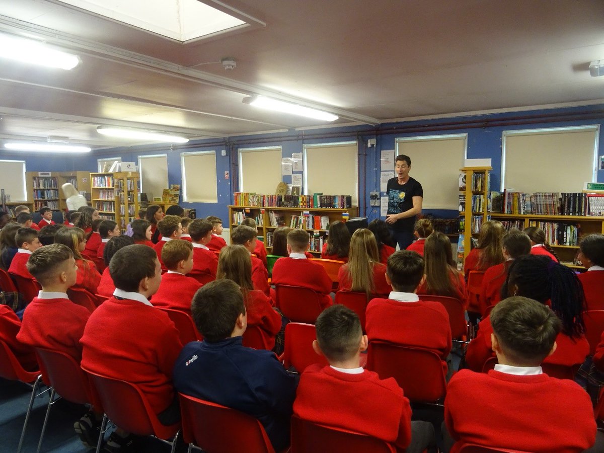 The incomparable Niall de Burca gripping our first year students with tales of Fionn MacCumhaill and the Salmon of Knowledge @jcsplibraries #storytelling #creativeschools