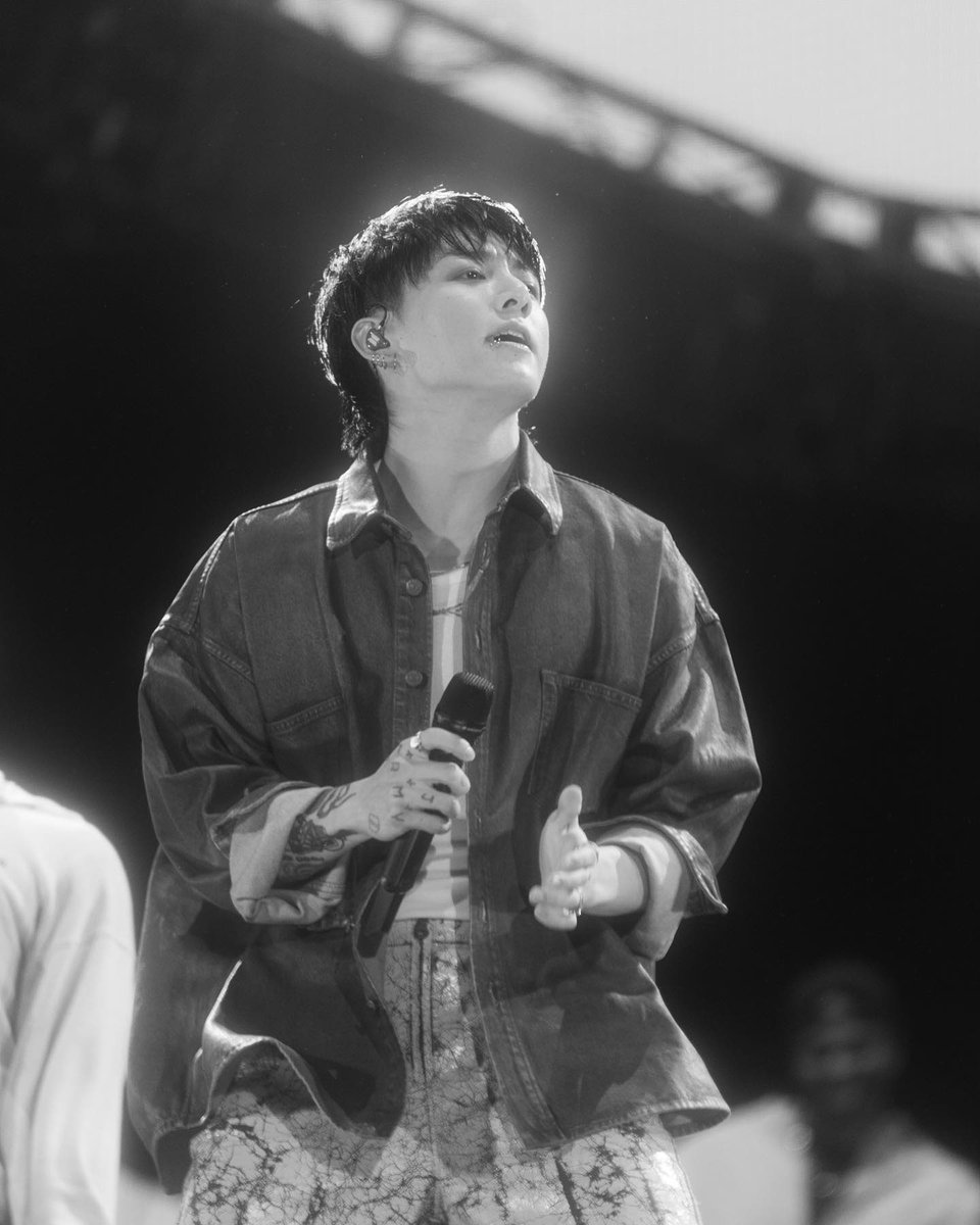 찬란하게 빛나는 너를 항상 응원해 정국아