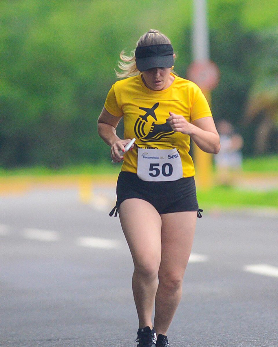 ellen_tsilva's tweet photo. Como diz meu sábio pai: depois que o mosquito te picou tu não quer mais parar 🫢🏃🏼‍♀️🥈✨ https://t.co/8VFYxTLvMP
