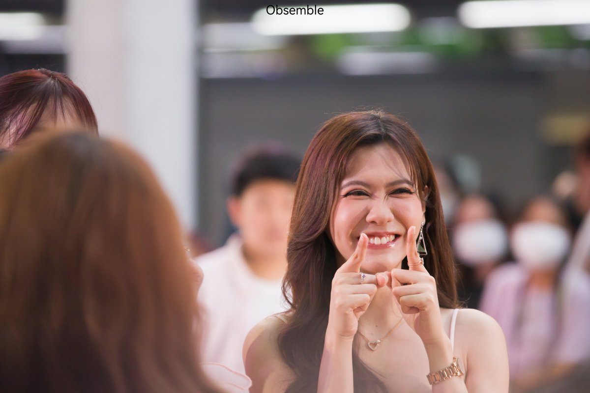 obsemble's tweet photo. จู่ๆก็คิดถึง…..คิดถึงคนน่ารัก 😘
#NoeyKanteera
#Obsemble https://t.co/VnUwbIzrST