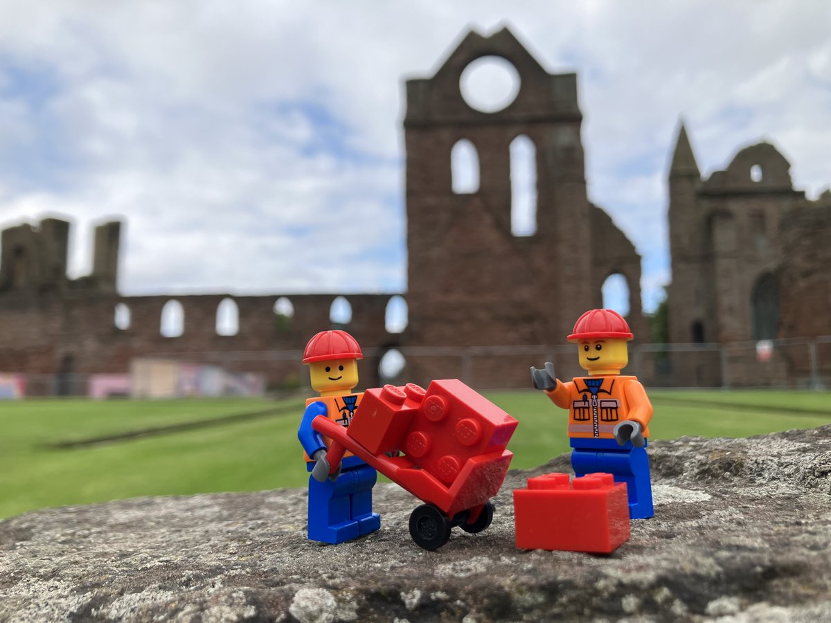 LearningHoolet's tweet image. Yin week tae go til the #LEGO builders arrive @angusalive #ArbroathLibrary #TattieHolidays #SchoolHolidays @welovehistory #LearningWithHES historicenvironment.scot/visit-a-place/…