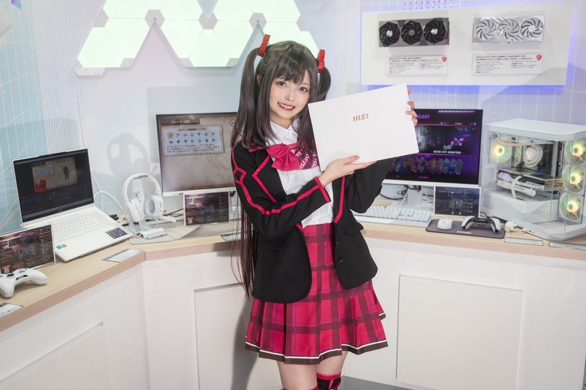 MSI_JP's tweet photo. 東京ゲームショウ2023の #MSI ブースでは、MSIノートPCイメージキャラ / オフィシャルVTuber 美星メイ(@mei_mihoshi )のコスプレを実施してました🌟
3日目、一般公開日をご担当いただいたのは すずらさん @suzuran_ro です🐏
#美星メイ #TGS2023 #TGS2023コスプレ #東京ゲームショウ2023 #MSITGS2023 https://t.co/8cCcyAOGWv