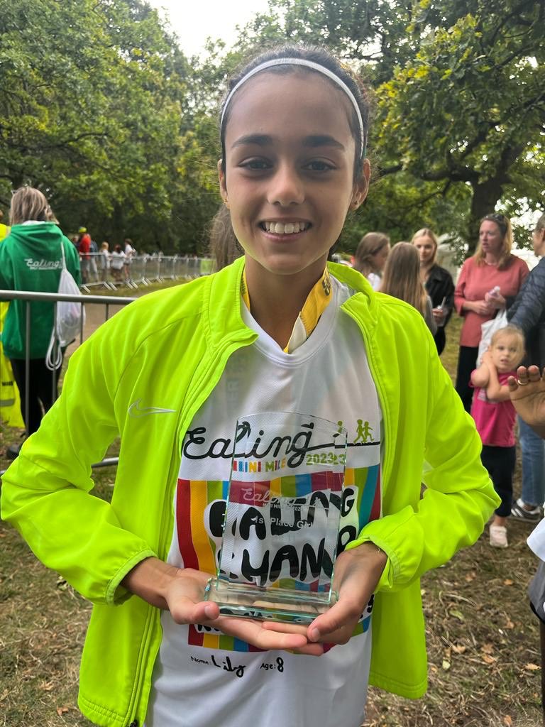 LatymerSport's tweet image. Y7 student, Violet has done it again, this time winning the Ealing Mile (U11)!