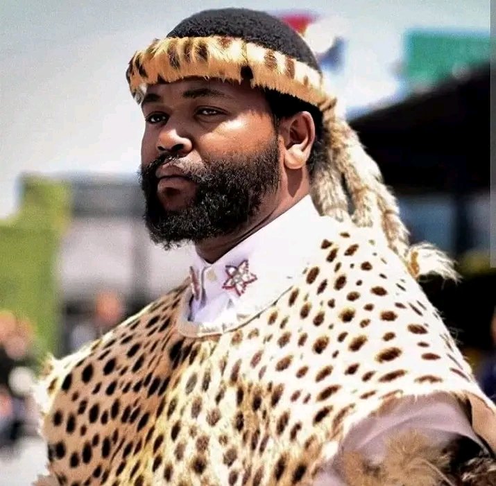 ProducerMPLZ's tweet photo. New Sjava x Emtee x Saudi x Lolli Native Afrotrap Type Beat 🔥❤️🙏
https://t.co/iahWJu8vC5 https://t.co/3c1veJoYJD