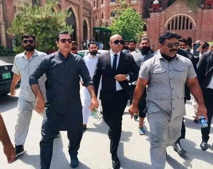 کوئی بھی ماشاءاللہ بولے بغیر نا گزرے ❤️
#ماشاءاللــّٰـــــه
<a href="/followers/">はうはう</a> ✌🏽💪✌🏽
#OccupyJulorbiHouse #PTI_pakistan_ik