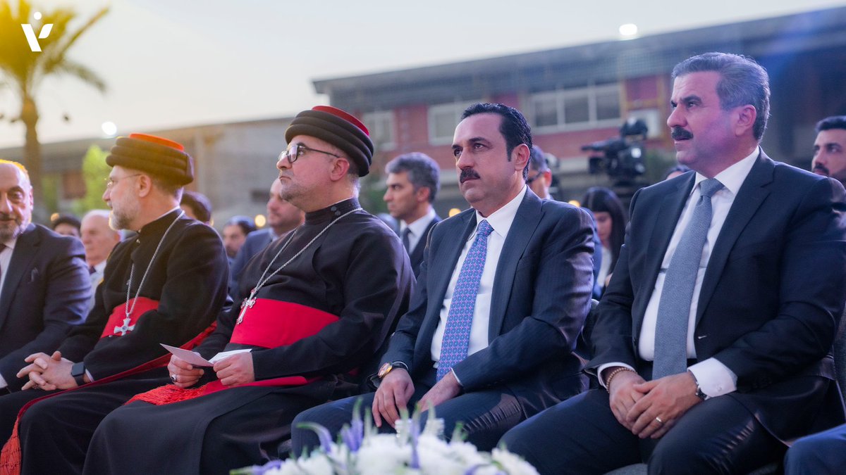 VisionEduHQ's tweet image. ڕێوڕەسمی کردنەوەی کتێبخانەی ڤیژن لە زانکۆی کاسۆلیکی لە هەولێر بەڕێوەچوو. 
The opening ceremony of Vision Library - CUE.
#VisionEducation #VisionLibrary #CUE