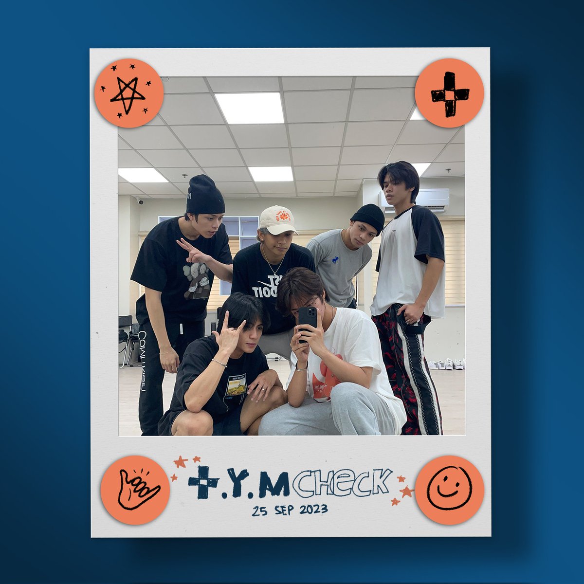 pluus_official's tweet photo. +.Y.M Check 18:35

What a productive day~ ✨

SUM, kumusta? Miss na namin kayo. Let's see each other again on Saturday and jam with us at #PhilKor2023 😉

#PLUUS #AlwaysPLUUS https://t.co/jq2fMwBkhn