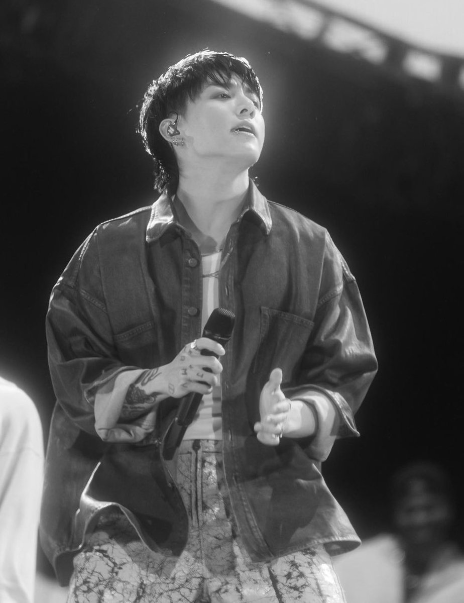 giant pop star.