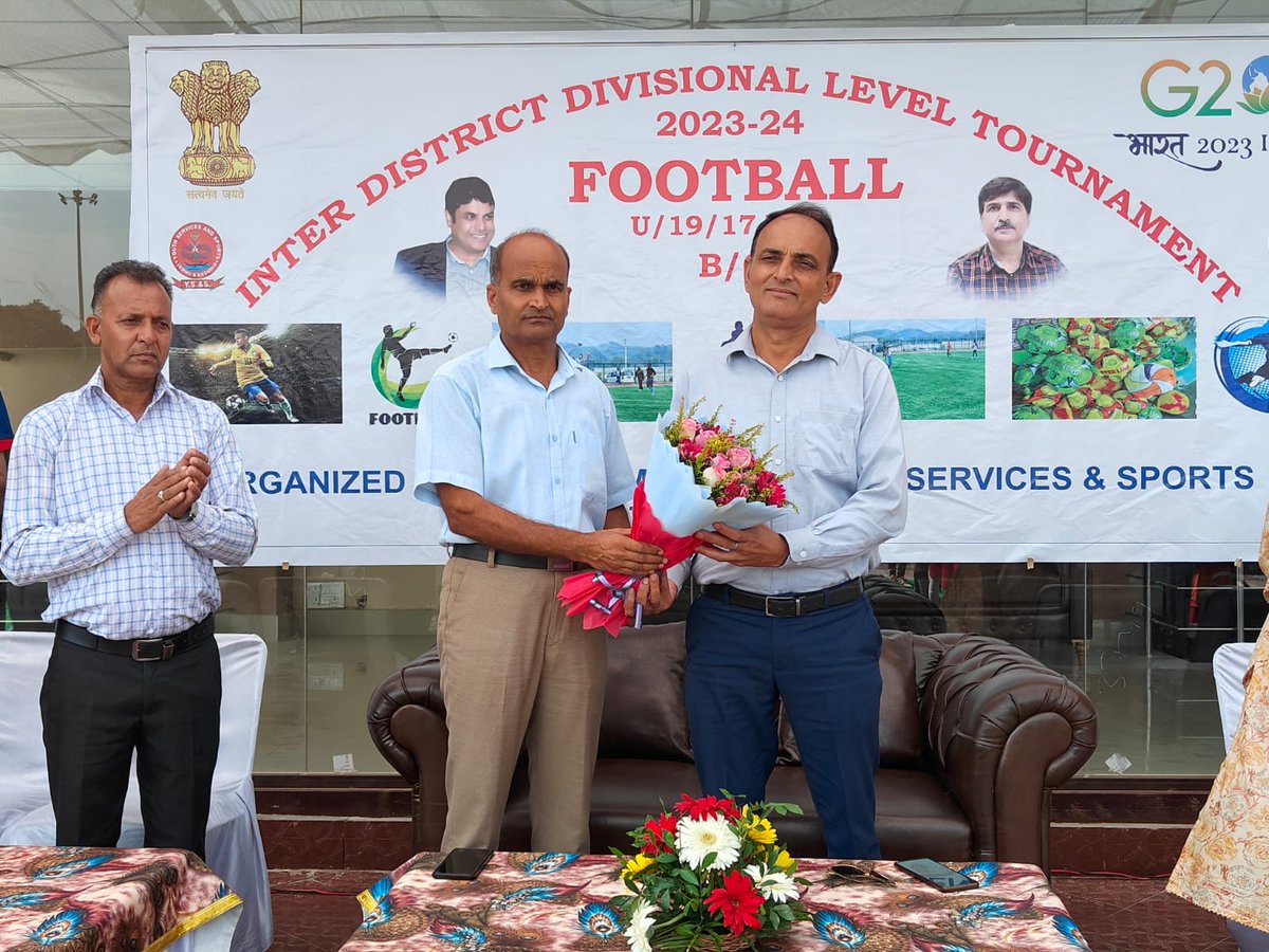 DyssoJ's tweet photo. Inter district division level football tournament under 17 &amp; 19 yrs boys gets  underway today at astro truf football ground parade Jammu in which districts of division jammu are participating in this tourney. https://t.co/F062OBrXVG