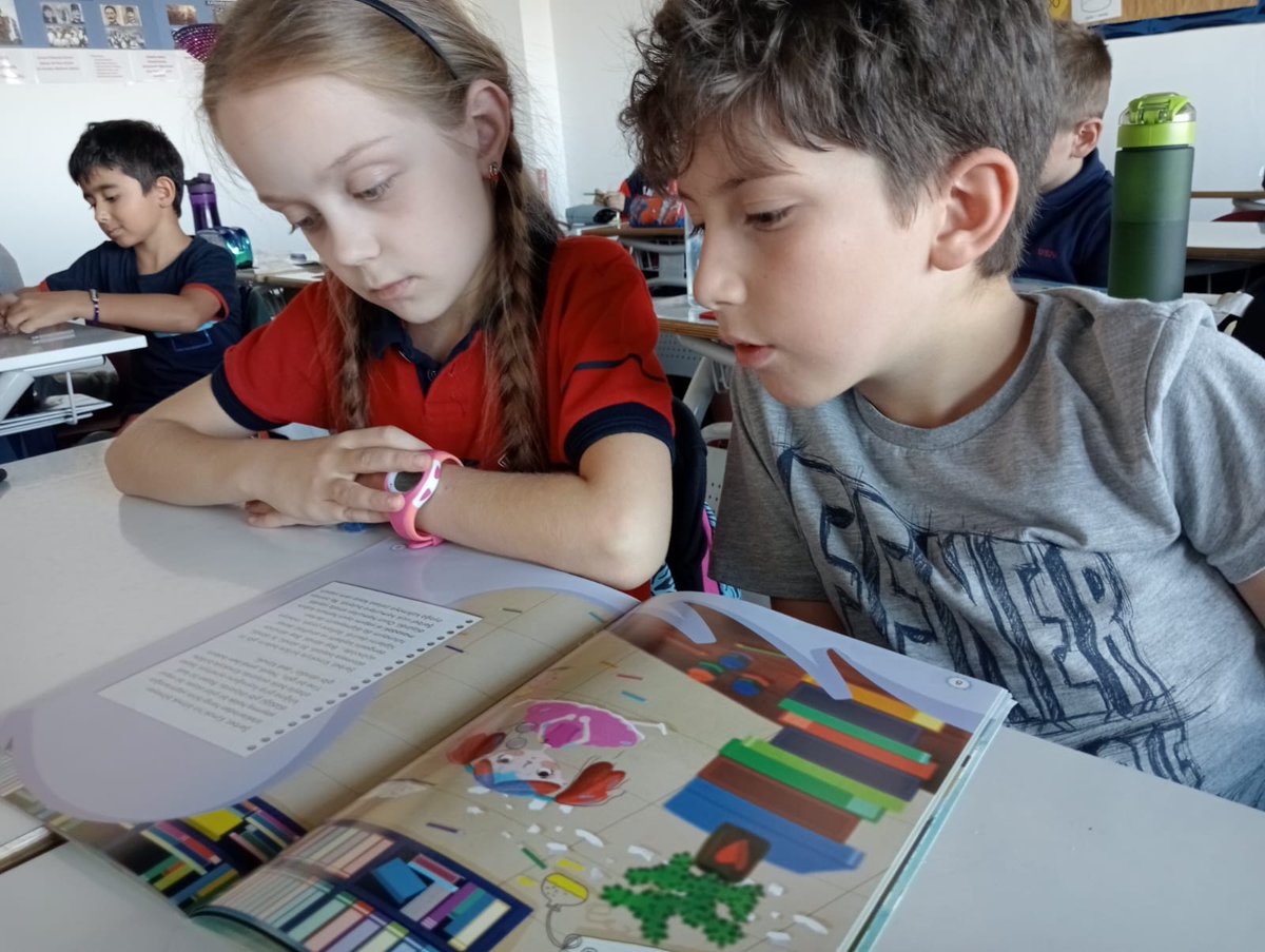 BahcesehirSivas's tweet image. 3. Sınıf öğrencileri #StemJunior dersinde &quot;Şerbet&apos;in Kukla İşi&quot; kitabını okuyarak Şerbet ile tanıştılar. 🤩🥳
#STEMjunior  #STEMgelecektir   @bahcesehir_k12