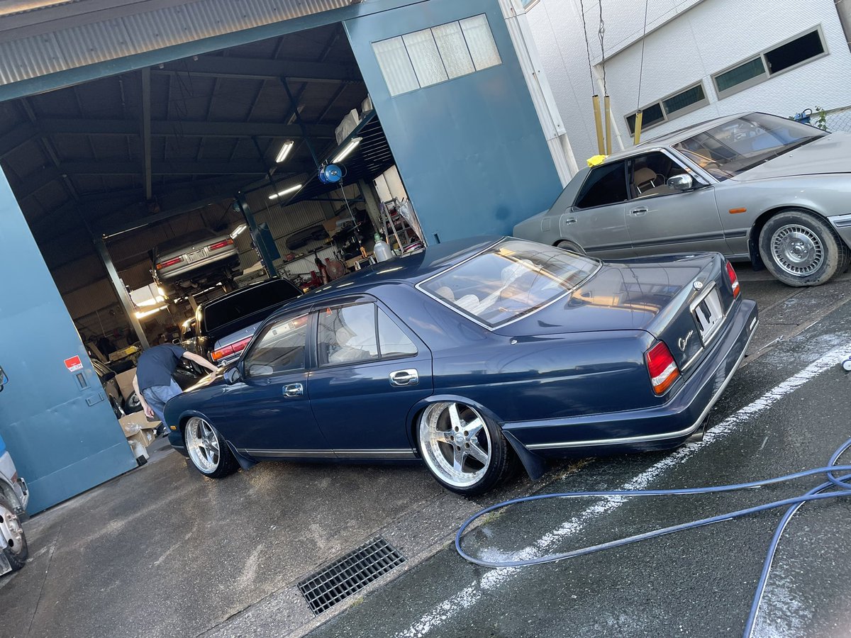KzMworks's tweet photo. 32シーマ
3リッター
奇跡の23000キロ✨✨
後期
車高調
エクイップ
フルアーム

250万で販売予定です🥹

お問い合わせお待ちしております🙇🙇 https://t.co/1JKpmL8dgG