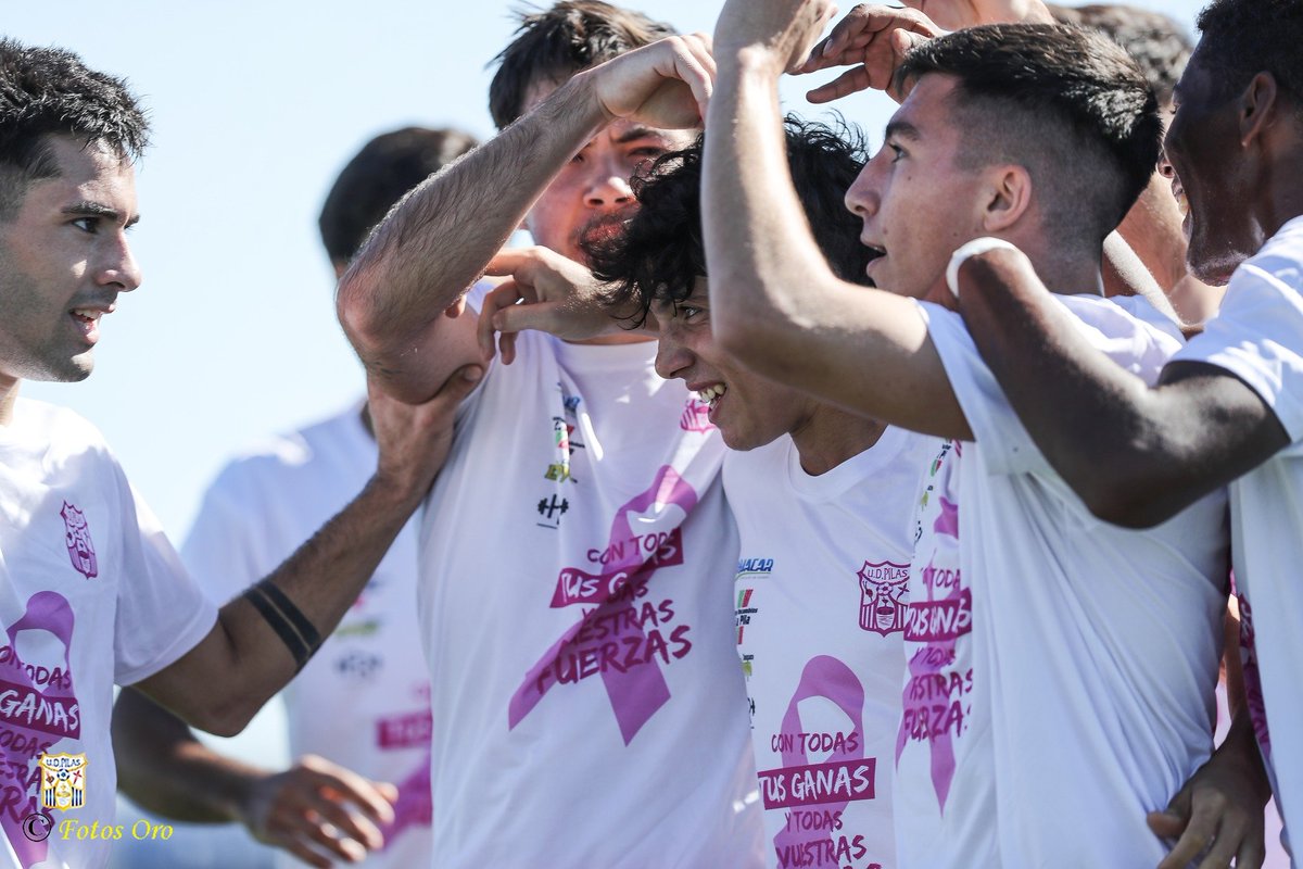 UDPilas's tweet photo. ✔️DEBUT
✔️GOL EN 5 MINUTOS
✔️DOBLETE

15 años y 104 días...
💎ÓSCAR💎 https://t.co/6tDTPwJKas