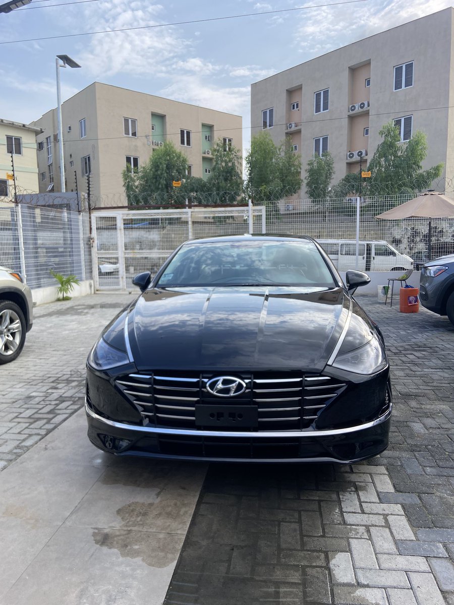 Tetera Autos tweet media