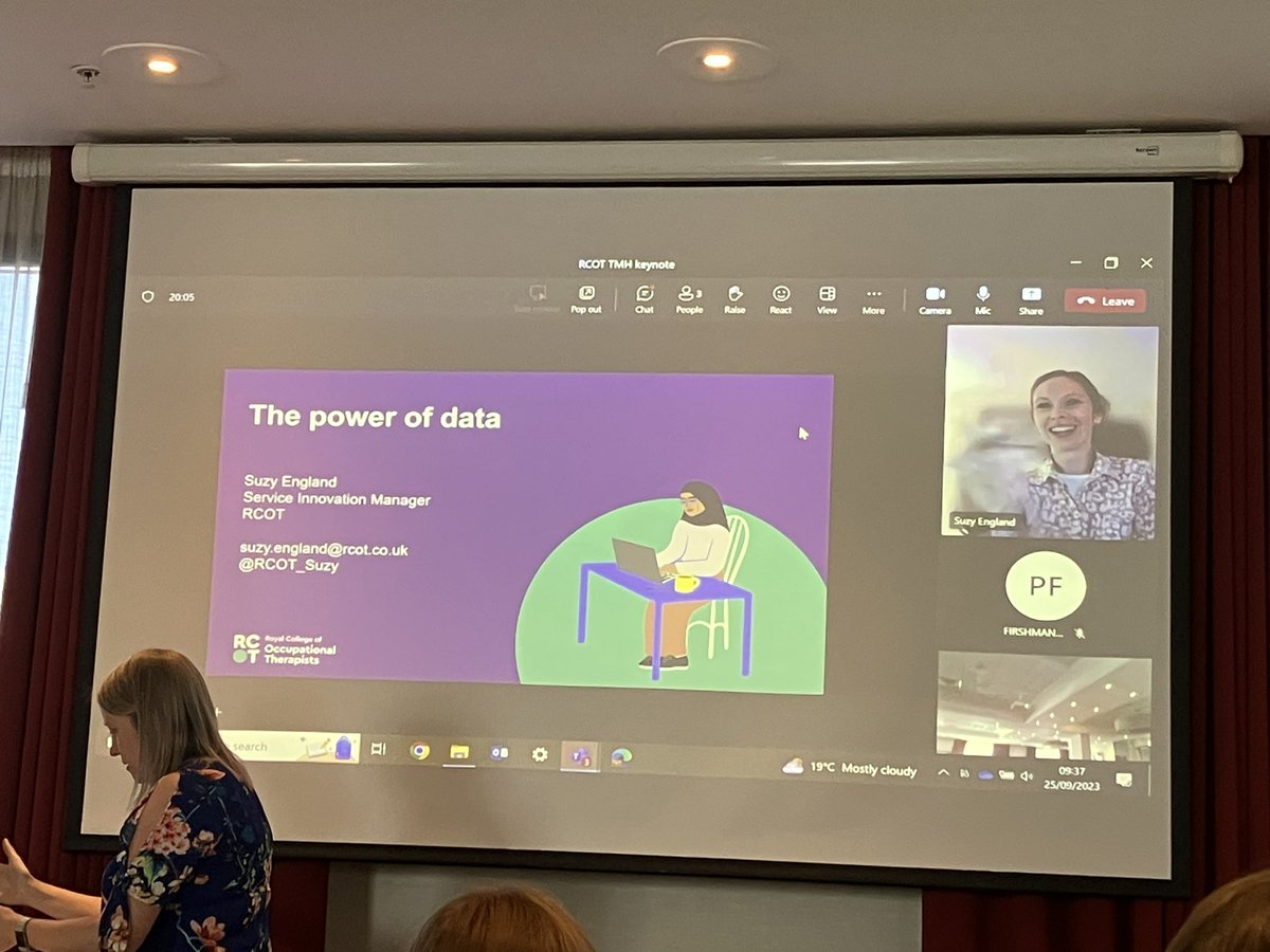 So excited to be at the@RCOT_TMH annual conference Well done to TMH NEC and especially <a href="/dervidock/">Dervil Dockrell</a> <a href="/Leanne_OT/">Leanne Hunt</a> <a href="/PenelopeFirshma/">Penelope Firshman</a>