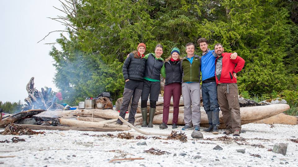 deboraobrist's tweet photo. Thanks so much to all collaborators on this work: @BStarzomski @ChrisDarimont @Reynolds_JohnD @LubaReshitnyk @oatenfitz @megascopsk Sara Wickham, Pat Hanly, and Wiebe Nijland. Thanks also to @WilliamHousty for feedback on the ms! https://t.co/m9NdXkrRIG