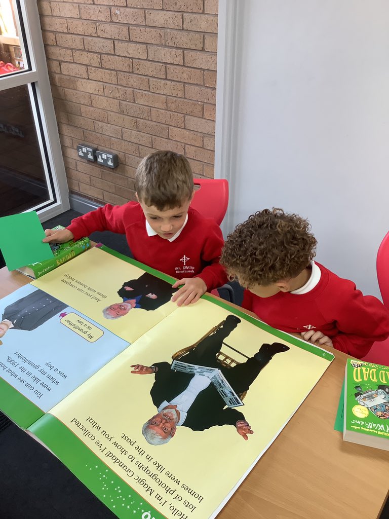 StPhilipsY4A's tweet photo. We loved using our library this morning to enjoy all of the wonderful books 📚 We had some time to share the books with our classmates and then we each chose a book to take home #teamstphilips @StPhilipCEAP https://t.co/pip3opii00
