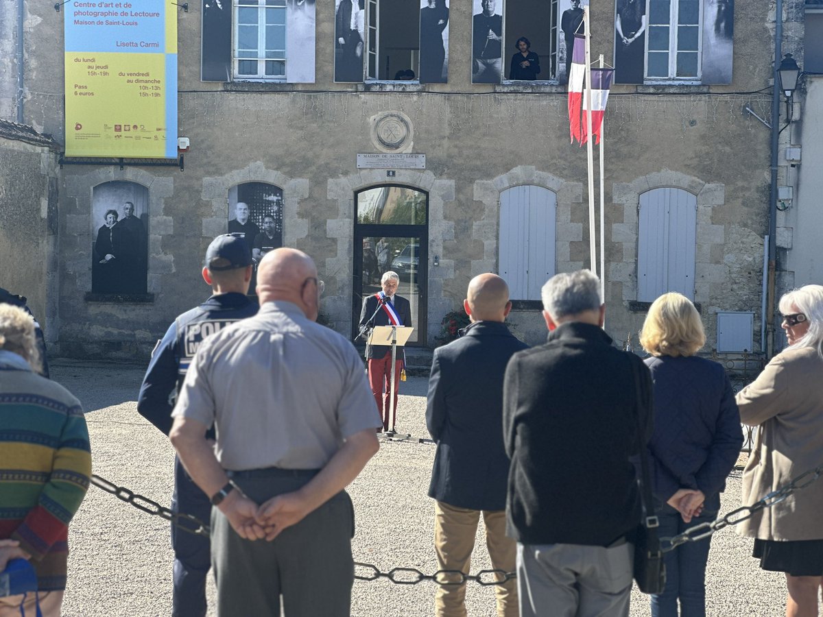 #hommage | Ce lundi 25 septembre à 11h30, la journée d’hommage aux #Harkis et autres membres des formations supplétives de l’armée française en Algérie a été présidée par Xavier Ballenghien -Maire de Lectoure. 

#lectoure #gers