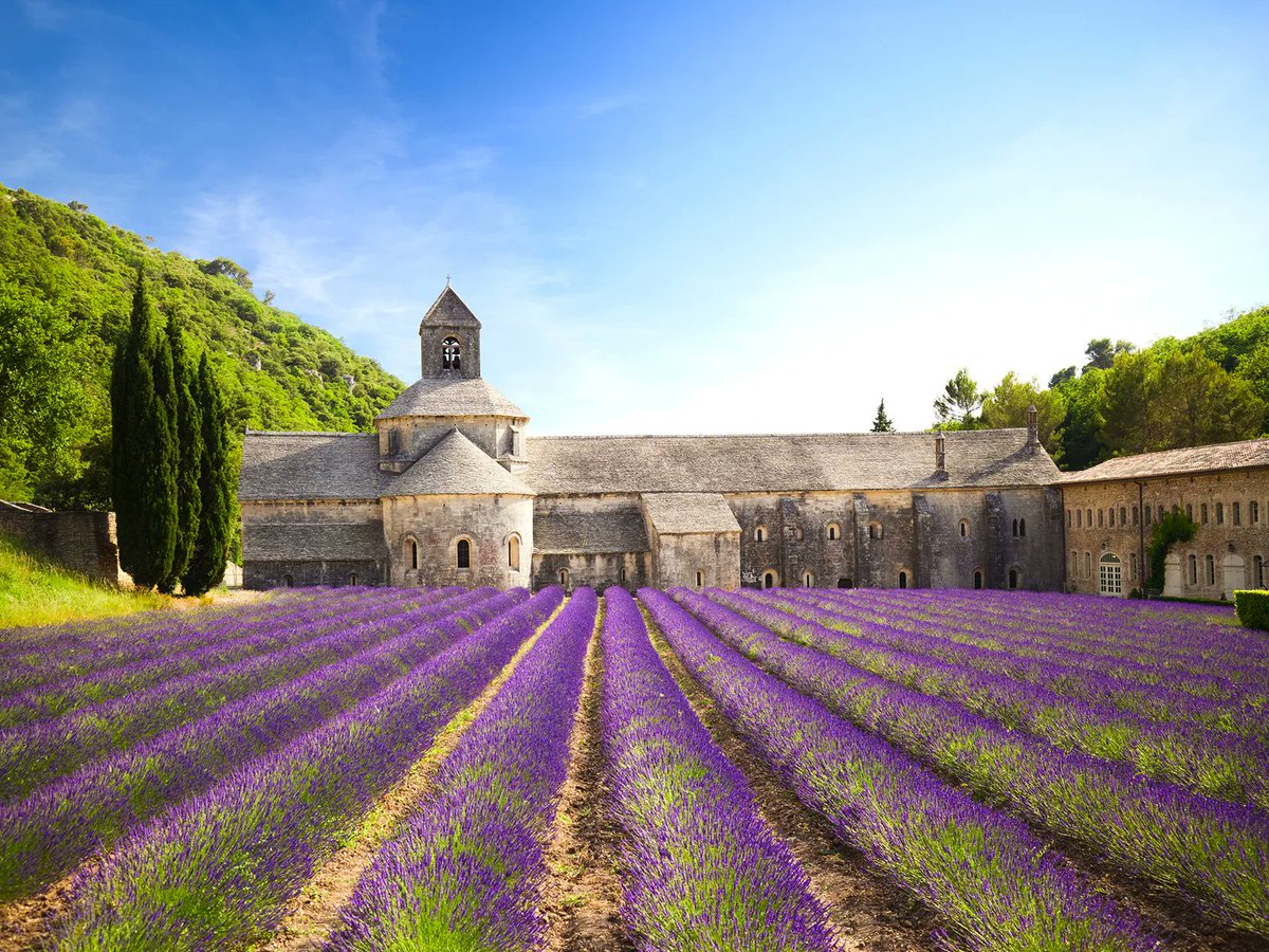 Sénanque Abbey, Provence- retailmeoff.fr