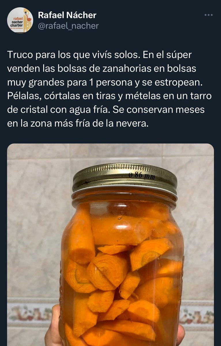 medicblasto's tweet photo. ¿Queréis tener botulismo? 
Porque esta es una muy buena forma de conseguir un pase VIP a la UCI de tu hospital de referencia. https://t.co/u2hnazlLAj
