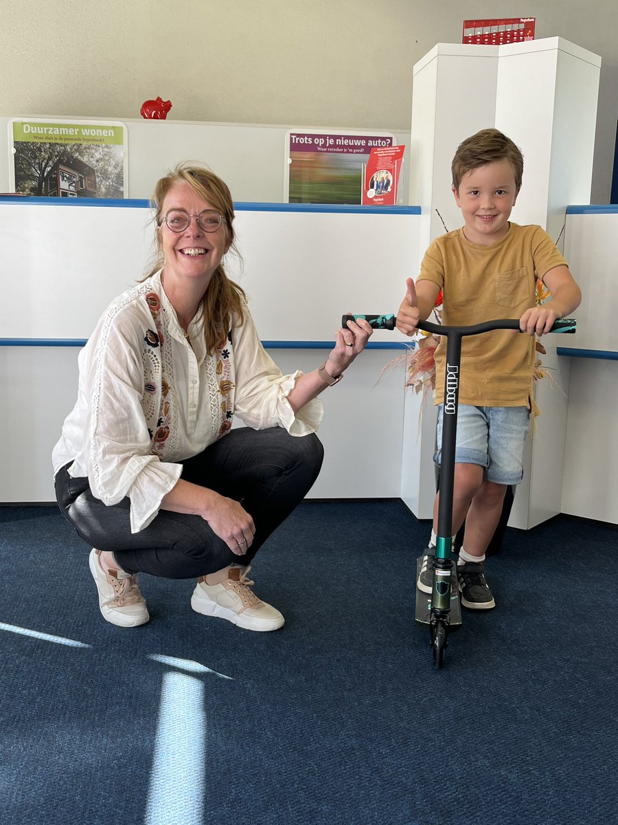 Winnaar Euifeest 'Rad van Fortuin' bekend. 
Nathan Kelder uit Hasselt draaide fortuinlijk aan het Rad en heeft daarmee een prachtige step van Bij Marko gewonnen. Nathan, van harte gefeliciteerd en we hopen dat jij en je zus er veel lol aan mogen beleven! 
#Hasselt