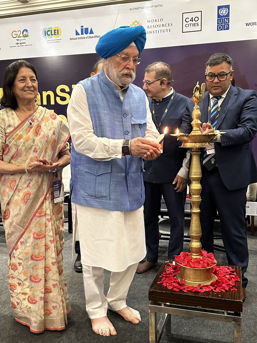 HardeepSPuri's tweet image. Interacted with political leaders, mayors &amp;amp; professionals from various countries associated with processes of urbanisation at the #AsiaForum2023, the first forum of #UrbanShift Global programme co-hosted by @ICLEI @NIUA_India @theGEF @MoHUA_India. 

@c40cities @g20org
