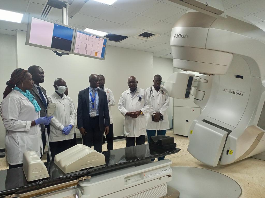Addressing journalists this morning, Dr <a href="/JacksonOrem/">Jackson Orem</a> and a team of clinicians unveil new treatment modalities on the newly installed true beam linear accelerators. The machines started operations today with each able to treat 90patients a day. 
#FightCancerUg