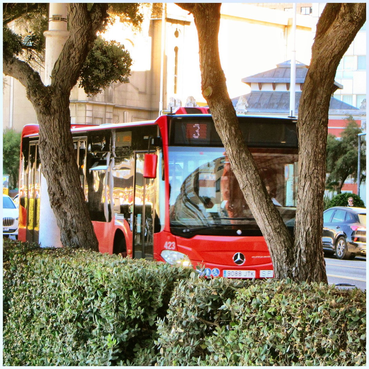 BlogBusurbano's tweet image. ‼️Aviso Exprés‼️Lun. 25/09‼️
En la #Lín3 tendréis esta jornada de lunes al #BusEléctrico que #Tranvías tiene "a prueba".

Disfrutad de un trayecto turístico #Adormideras #SanPedroDeVisma 
😃
Recordad que podéis localizarlo como #Bus331 en la app @BusCoruna y otras...

Durará...?