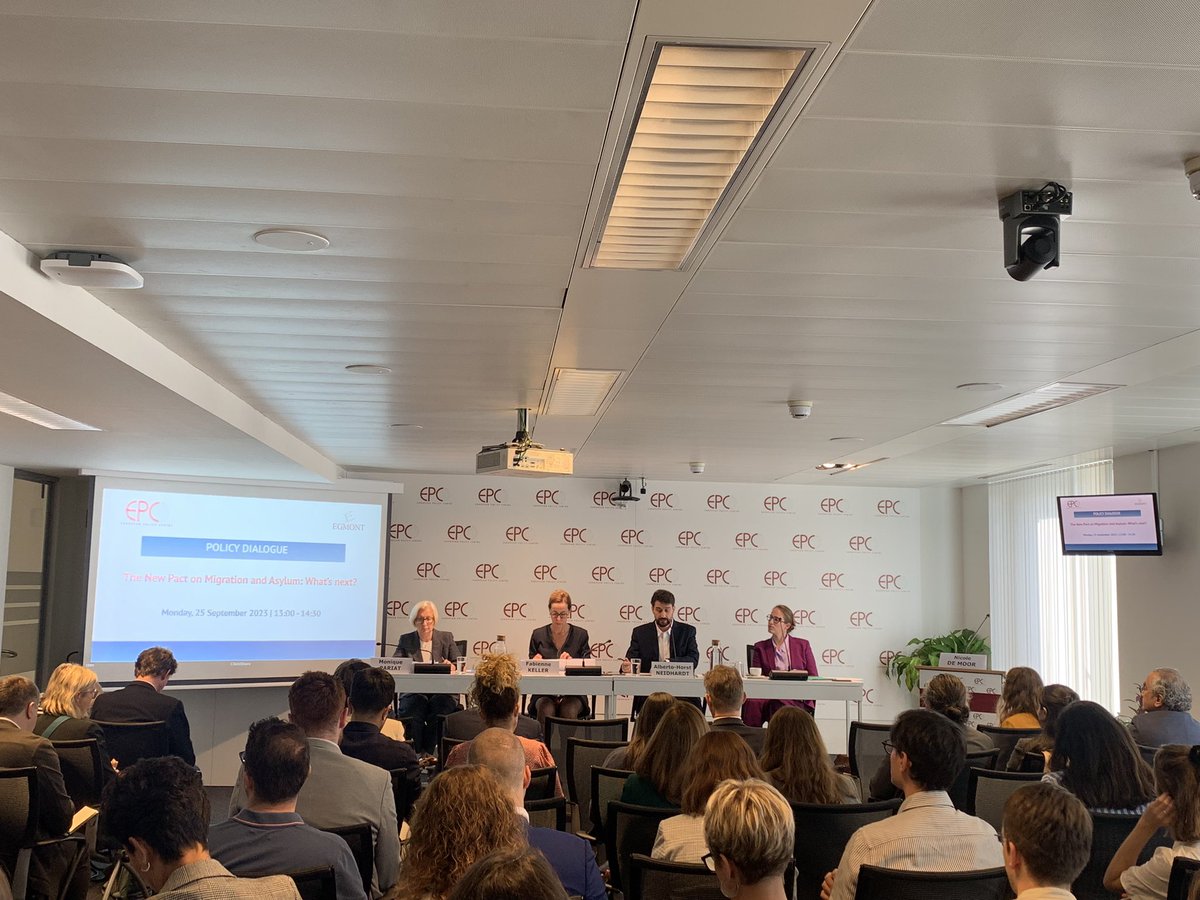 epc_eu's tweet photo. ❗️HAPPENING NOW❗️
‘The New Pact on Migration and Asylum: What’s next?’
An @epc_eu & @EgmontInstitute Policy Dialogue with @Nicole_demoor, @MoniquePariatEU, @fabienne_keller & @albe_neidhardt.
With interventions from @JFLopezAguilar & Jean-Louis De Brouwer. https://t.co/8IbiHbI9BG