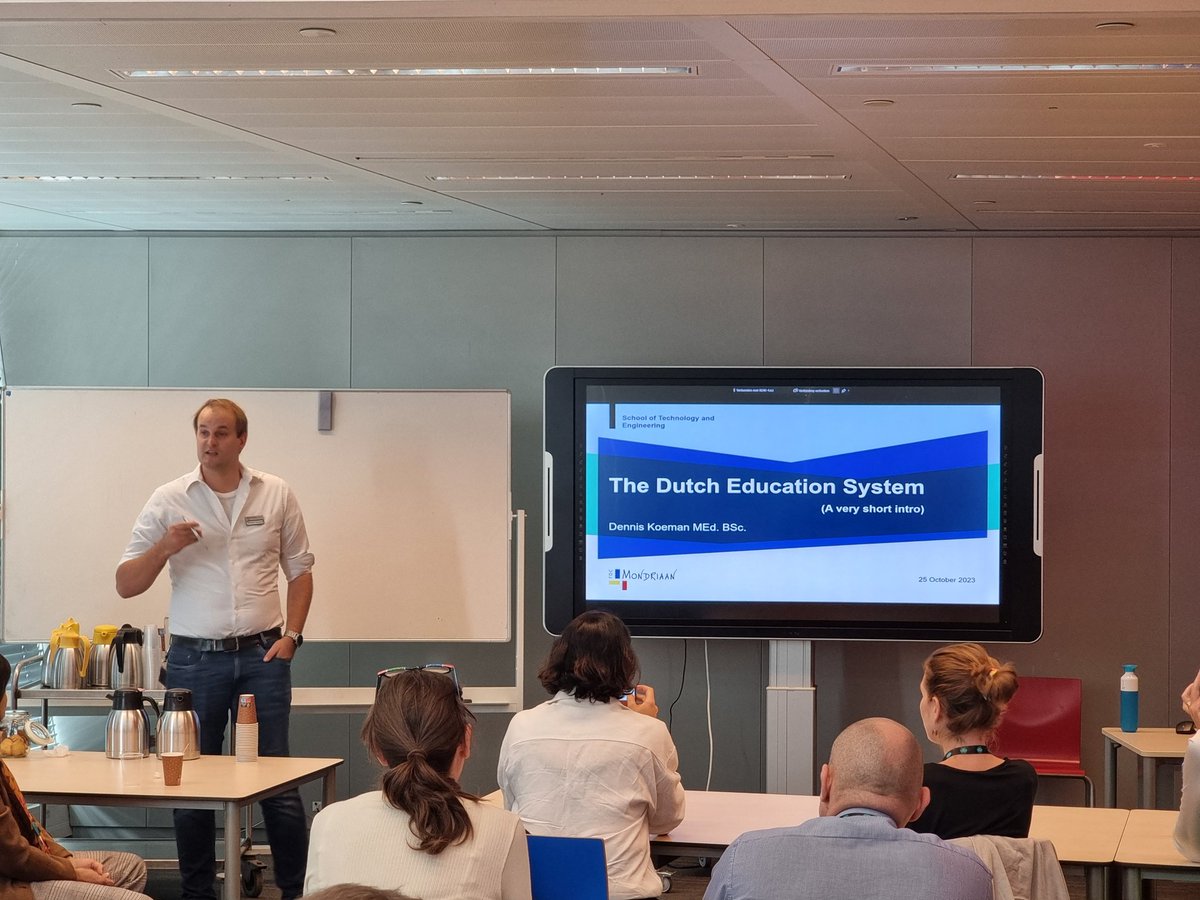 mevwijk's tweet photo. Starting with an explanation of the Dutch education system, by Dennis Koeman @rocmondriaan @wijzijnkatapult #europeanyearofskills 
#copcoves  
#euvocationalskills https://t.co/2PdeXTZS6b